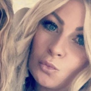 Ashley Hosbach, 50 (現實之星)