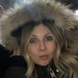 Ashley Hosbach, 50 (现实之星)