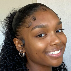 Ashley Jones, 25 (TikTok Star)