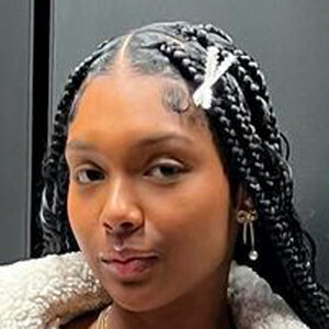 Ashley Jones, 25 (TikTok Star)