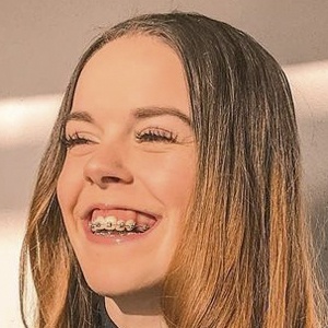 Ashley Regeling, 22 (TikToker)