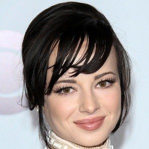 Ashley Rickards, 33 (電視女演員)