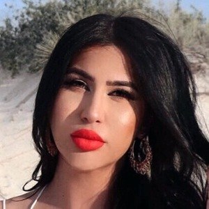 Ashley Rosales, 38 (Instagram Star)