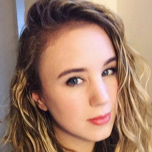 Ashley Sonlin, 32 (TikTok Star)