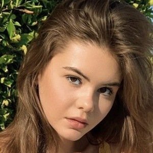 Ashley Tervort, 26 (YouTuber)