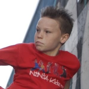 Ashton Myler (YouTube Star) - Age, Birthday, Bio, Facts, Family, Net