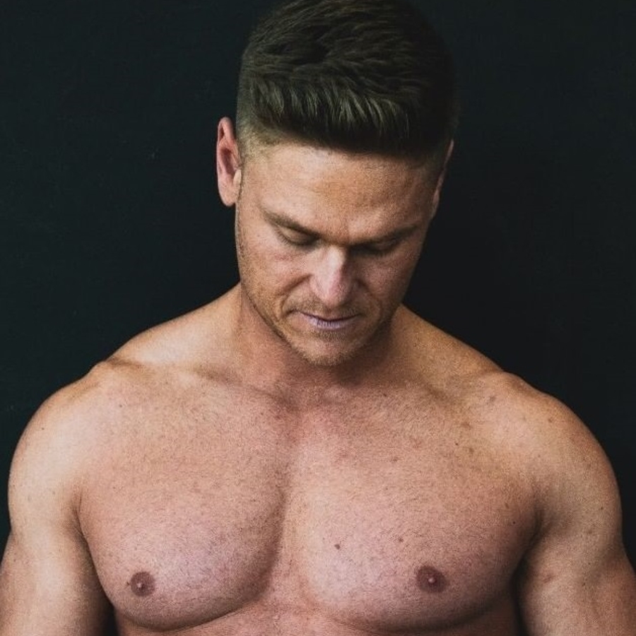 Ashton Pienaar, 36 (現實之星)