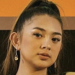 Ashy Nicole Amadure image 8