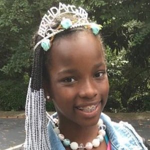 Asia Walton, 20 (说唱歌手)