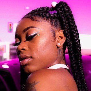 Asian Doll, 28 (Рэпер)