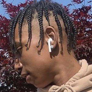 Asmxlls, 22 (TikTok Star)