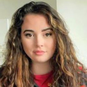 Athena TV, 29 (Twitch Star)