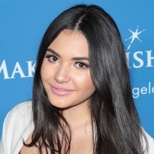 Atiana De La Hoya, 24 (Reality Star)