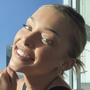 Aubrey Destremps, 28 (Instagram明星)