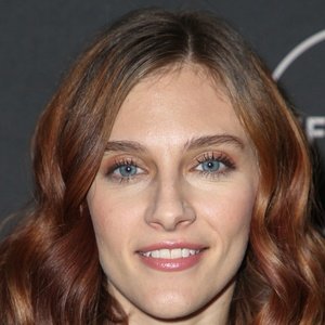 Aubrey Peeples image 2