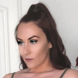 Aubrey Red, 37 (博主)