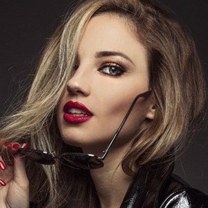 Augusta Lezzi, 33 (Instagram Star)