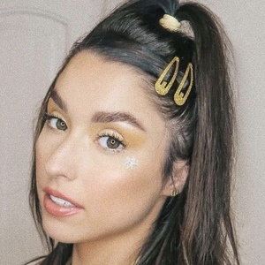 Augusta Price image 8