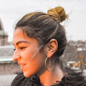 Aurelie Bouti, 33 (Blogger)