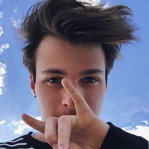 Austin Felt, 26 (TikTok Star)