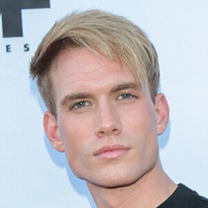 Austin Rhodes, 28 (YouTube Star)