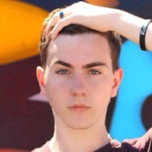 Austin Wallis, 28 (YouTube Star)