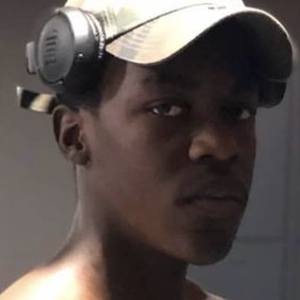 Austyn Ntoubandi, 20 (TikTok Star)