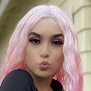 Ava Hinojosa, 23 (TikTok Star)