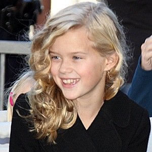 Ava Phillippe image 2
