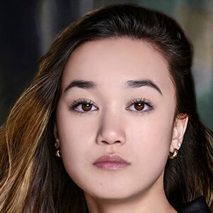 Ava Ro image 9