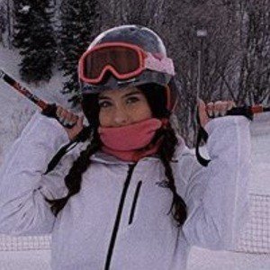 Avary Anderson image 3