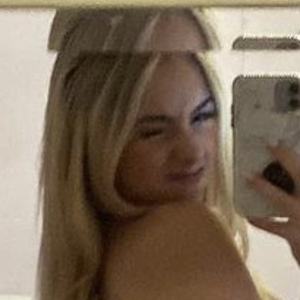 Avery Tirone, 21 (Instagram Star)