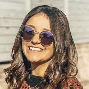 Avery Winter, 23 (Pop Singer)