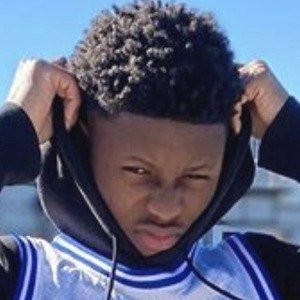 AveryB, 26 (YouTube明星)