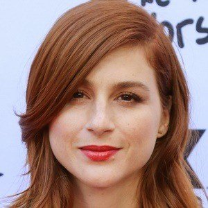 Aya Cash, 43 (Attrice TV)