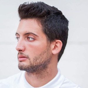Ayoub Dhouib, 33 (Model)
