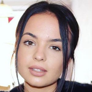 Ayse Osman, 30 (YouTube Star)