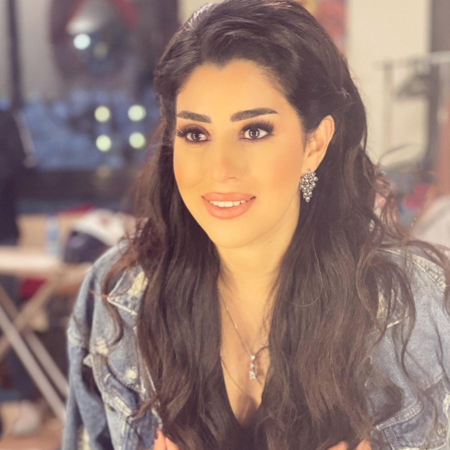 Ayten Amer, 38 (电视女演员)