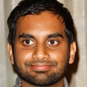 Aziz Ansari, 41 (Actor de Televisión)