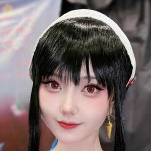 Azulacan, 28 (Cosplayer)