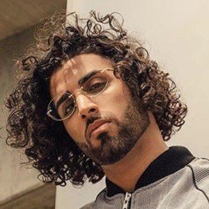 B Young, 30 (說唱歌手)