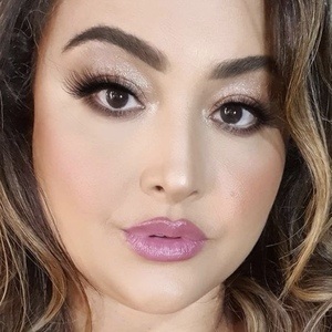 Babi Monteiro, 51 (Instagram明星)