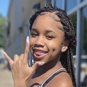 BabyMagic, 19 (Estrelas do YouTube)