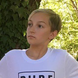 Backpack Kid, 23 (Instagram明星)