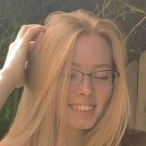 Bailey Hurley, 23 (TikTok Star)