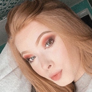 Bailey Hurley, 23 (Estrella de TikTok)