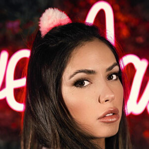 Bailey Marshall image 9