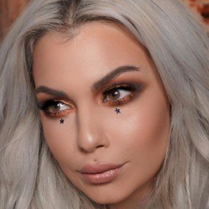 Bailey Sarian, 36 (YouTuber)