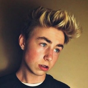 Bailey Shows, 22 (TikToker)