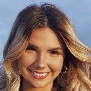 Bailey Spinnenweber, 23 (TikTok Star)